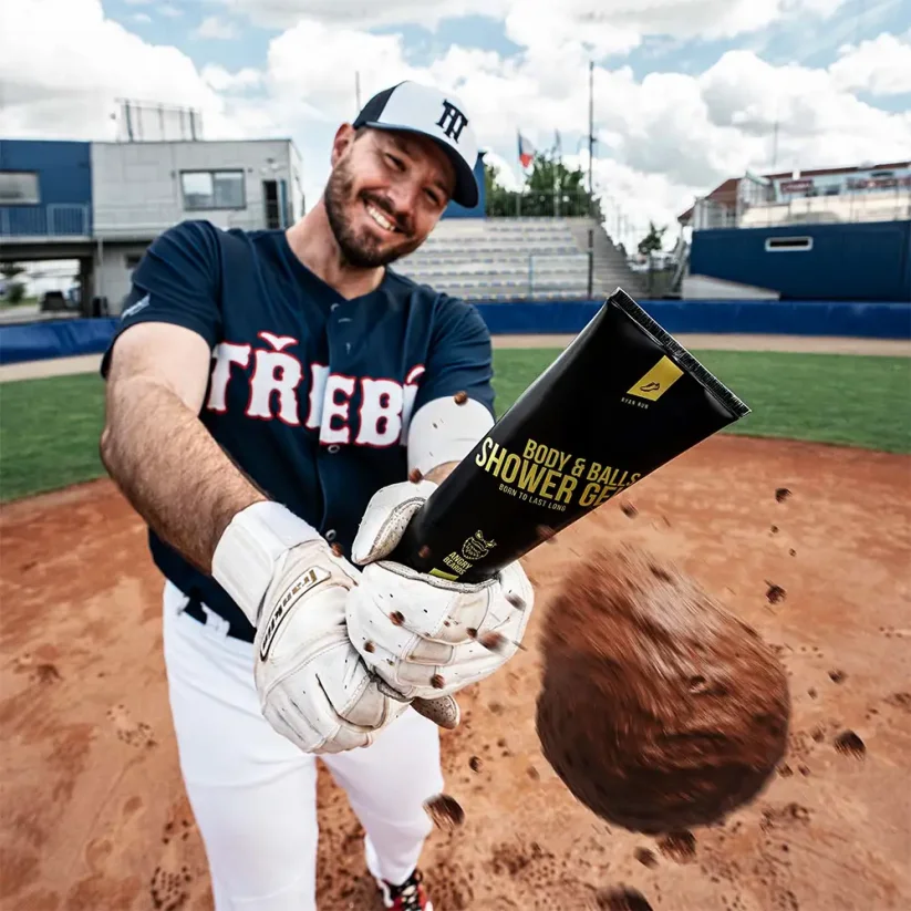 Angry Beards Shower Gel Body & Balls Ryan Run 230 ml - Sprchový gel pro muže s vůní citrusů a jalovce