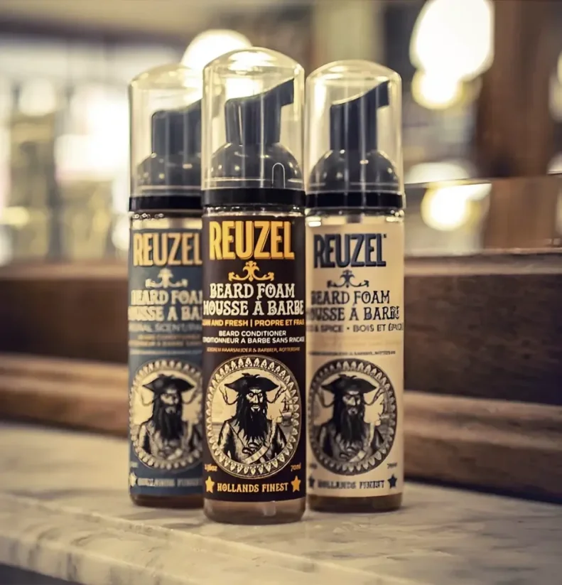 Reuzel Wood & Spice Beard Foam Vyživující pěna na vousy 70 ml