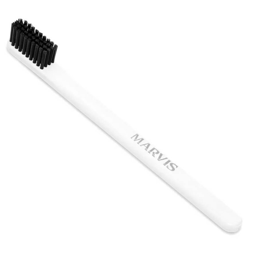 Marvis Toothbrush Medium Bristles White - Zubní kartáček bílý se středně tvrdými štětinami