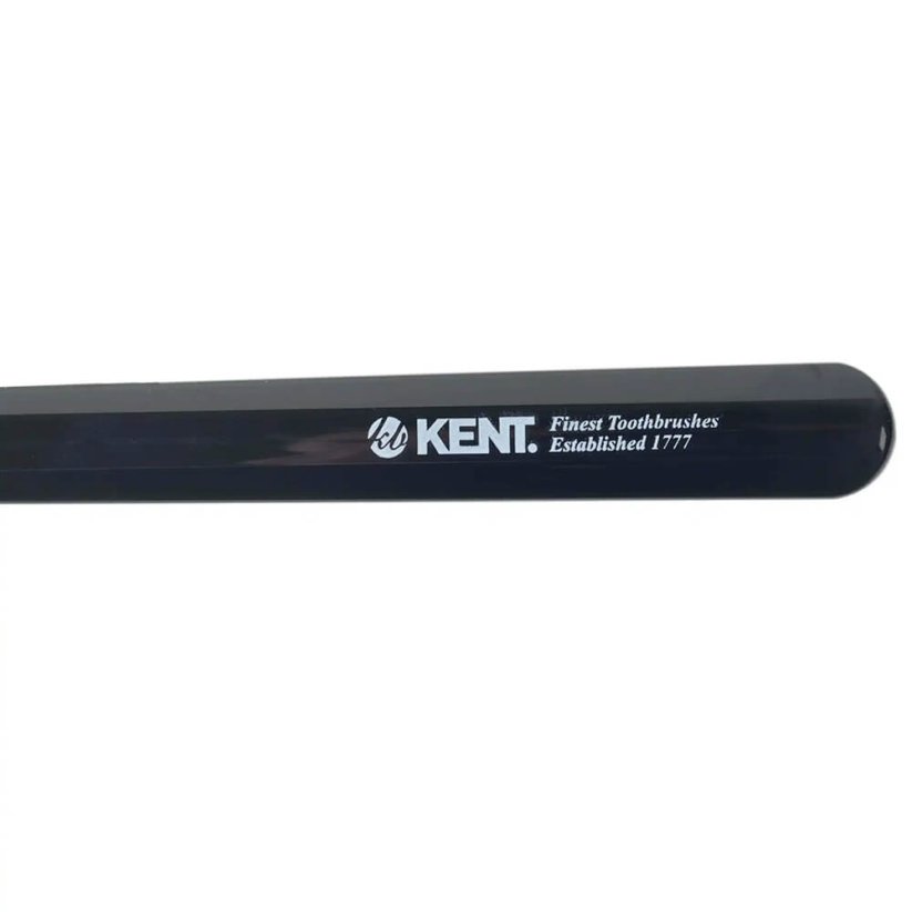 Kent Extra jemný kartáček na zuby černý