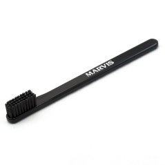 Marvis Toothbrush Hard Bristles Black - Zubní kartáček černý s tvrdými štětinami