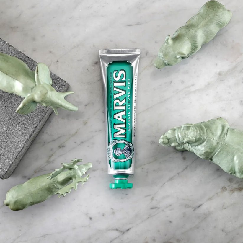 Marvis Toothpaste Classic Strong Mint 85 ml - Zubní pasta s příchutí máty