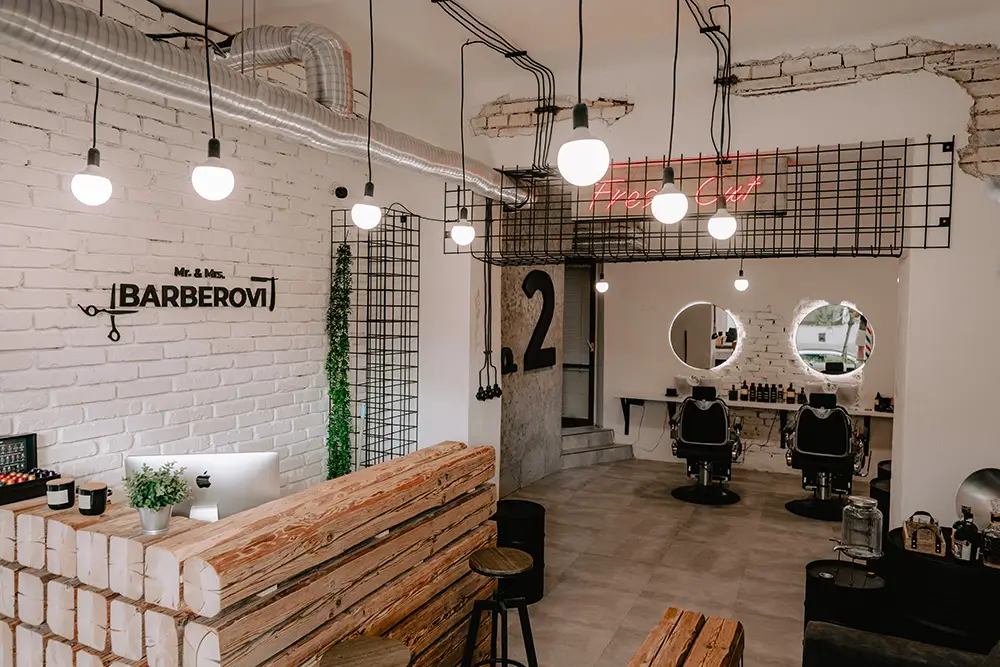 Barbershop Bojkovice - Vzhled - Lesklý (mokrý efekt)