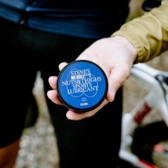 Steves Nuts & Thighs Sports Lubricant 100 ml - Lubrikant na koule a stehna proti tření