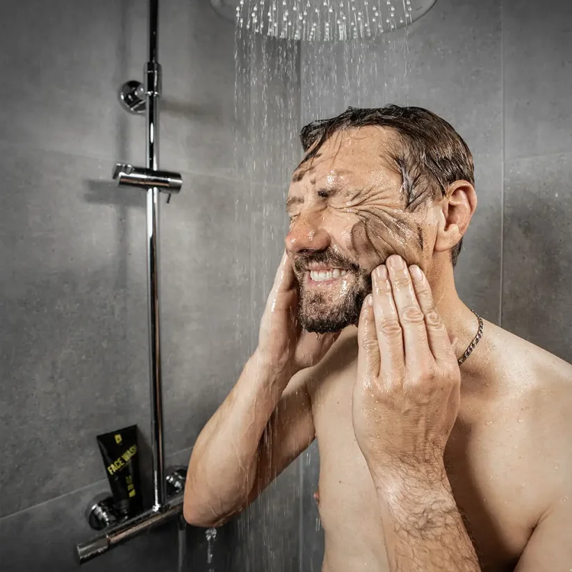 Angry Beards Fase Wash Jack Saloon 150 ml - Mycí gel na obličej pro muže