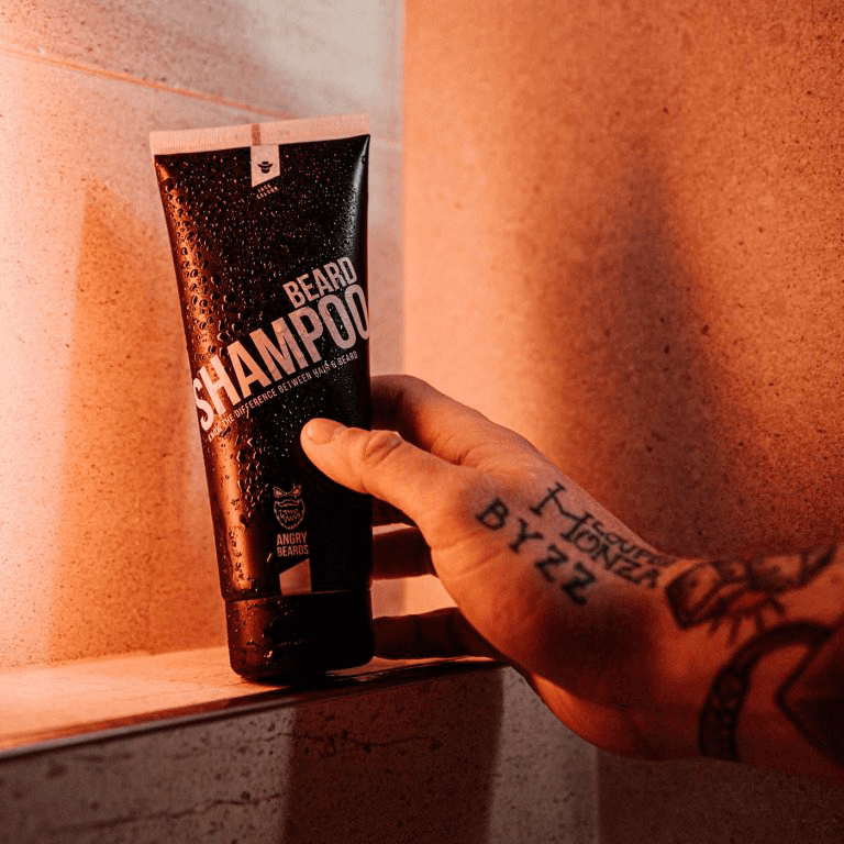 Angry Beards Šampon na vousy Jack Saloon 230 ml