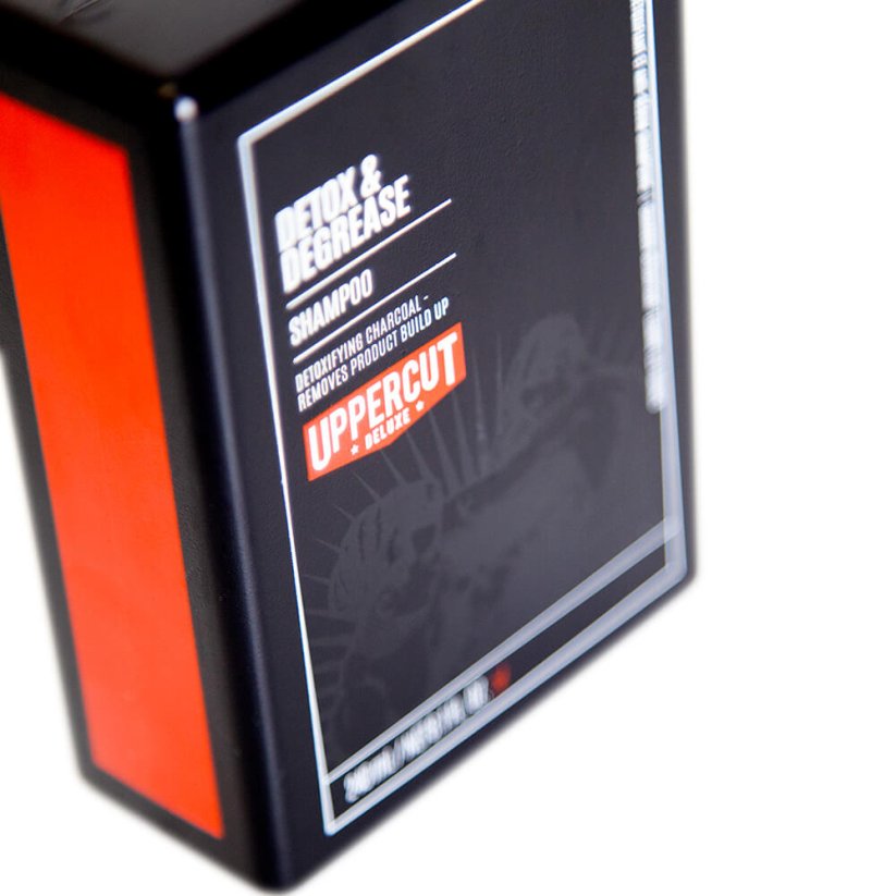 Uppercut Shampoo Detox & Degrease 240 ml - Šampon na hloubkové čištění vlasů od stylingu pro muže