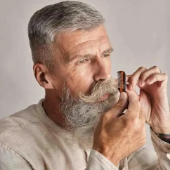 Kent Handmade Beard & Moustache Comb A81T - Malý hřeben na vousy a knír