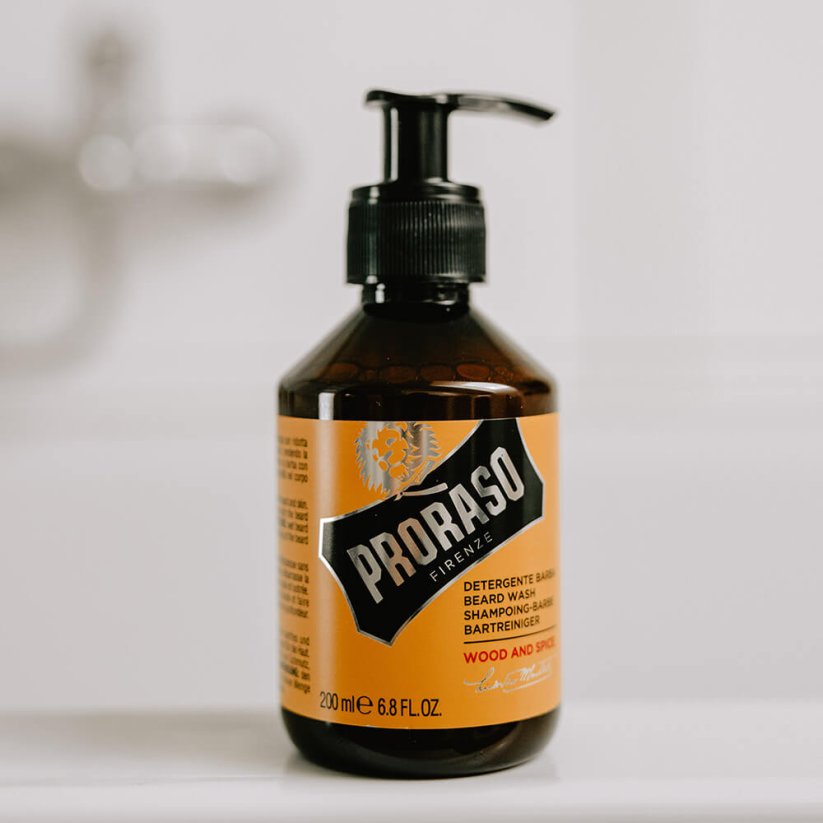 Proraso Beard Wash Shampoo Wood & Spice 200 ml - Šampon na vousy s vůní cedrového dřeva a koření